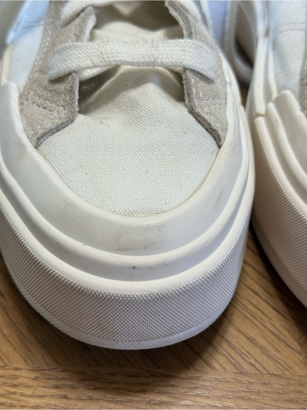 Converse Chuck Taylor All Star White Platform Sneakers - Picture 14 of 16